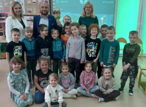 Nowoczesna edukacja w Przedszkolu nr 16-ściana i podłoga interaktywna