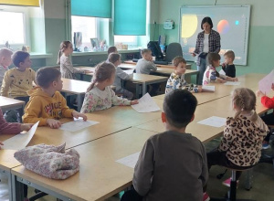 Żabki na lekcji pokazowej w SP13