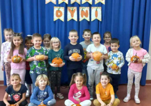 Pamiątkowe zdjęcie Wiewiórek.