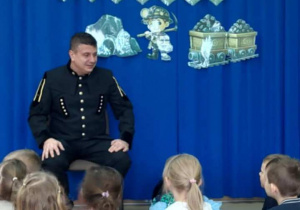 Przedszkolaki poznają zawód Górnika