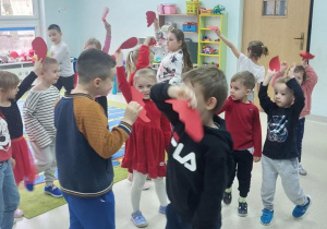 Taniec z serduszkami