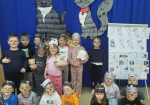 Motylki wykonują pamiątkowe zdjęcie.