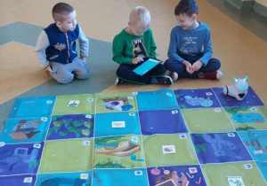 Żabki kodują drogę Robota