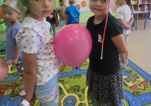 Taniec z balonami.